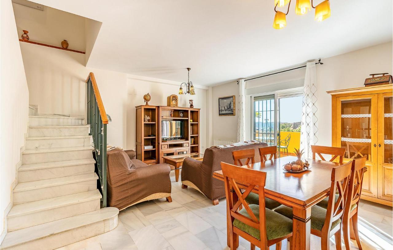 3 Bedroom Stunning Home In Cenes De La Vega Esterno foto