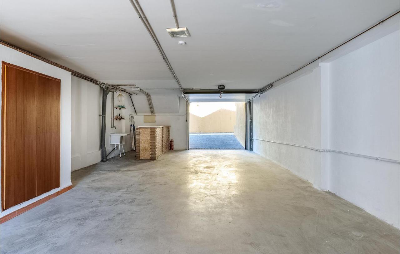 3 Bedroom Stunning Home In Cenes De La Vega Esterno foto